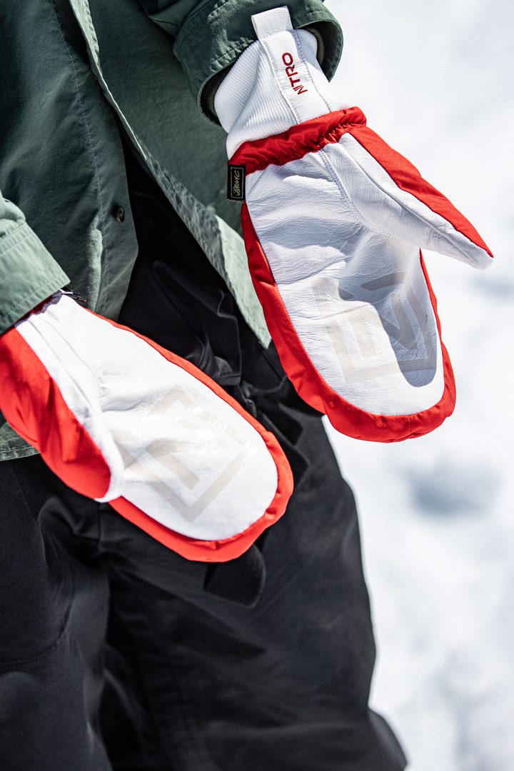 FOREVER MITTEN