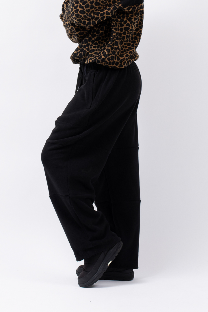 VERSA FLEECE PANTS