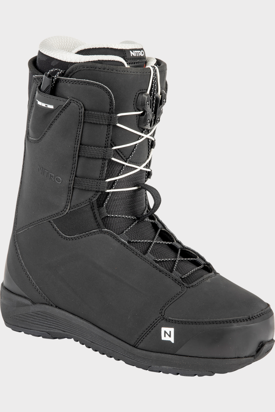 美品　NITRO SKYLAB Cloud 8 スノーボードブーツ NITRO SKYLAB Cloud 8 スノーボードブーツ Nitro Skylab Boa