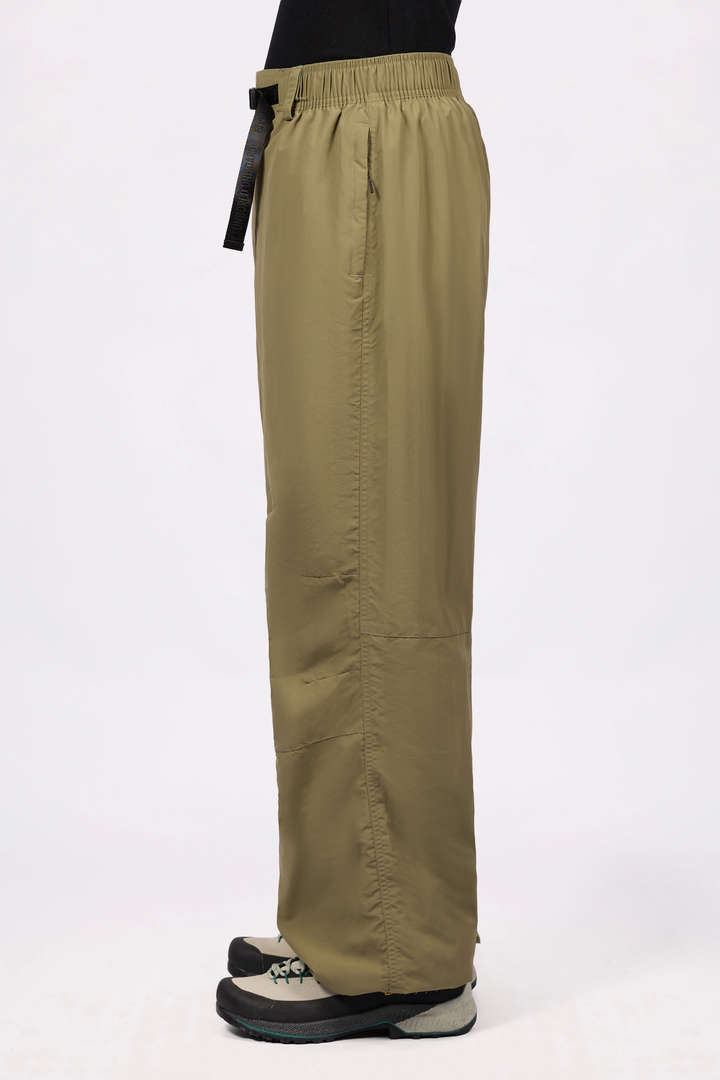 OVERSIZED OUTDOOR PANTS