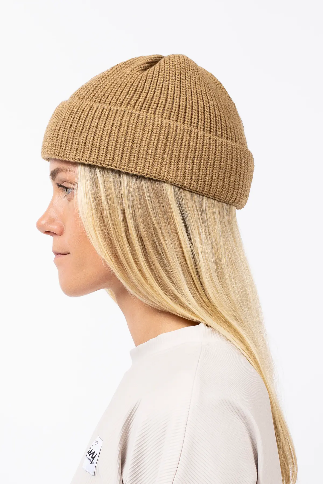 SHORTY KNIT BEANIE