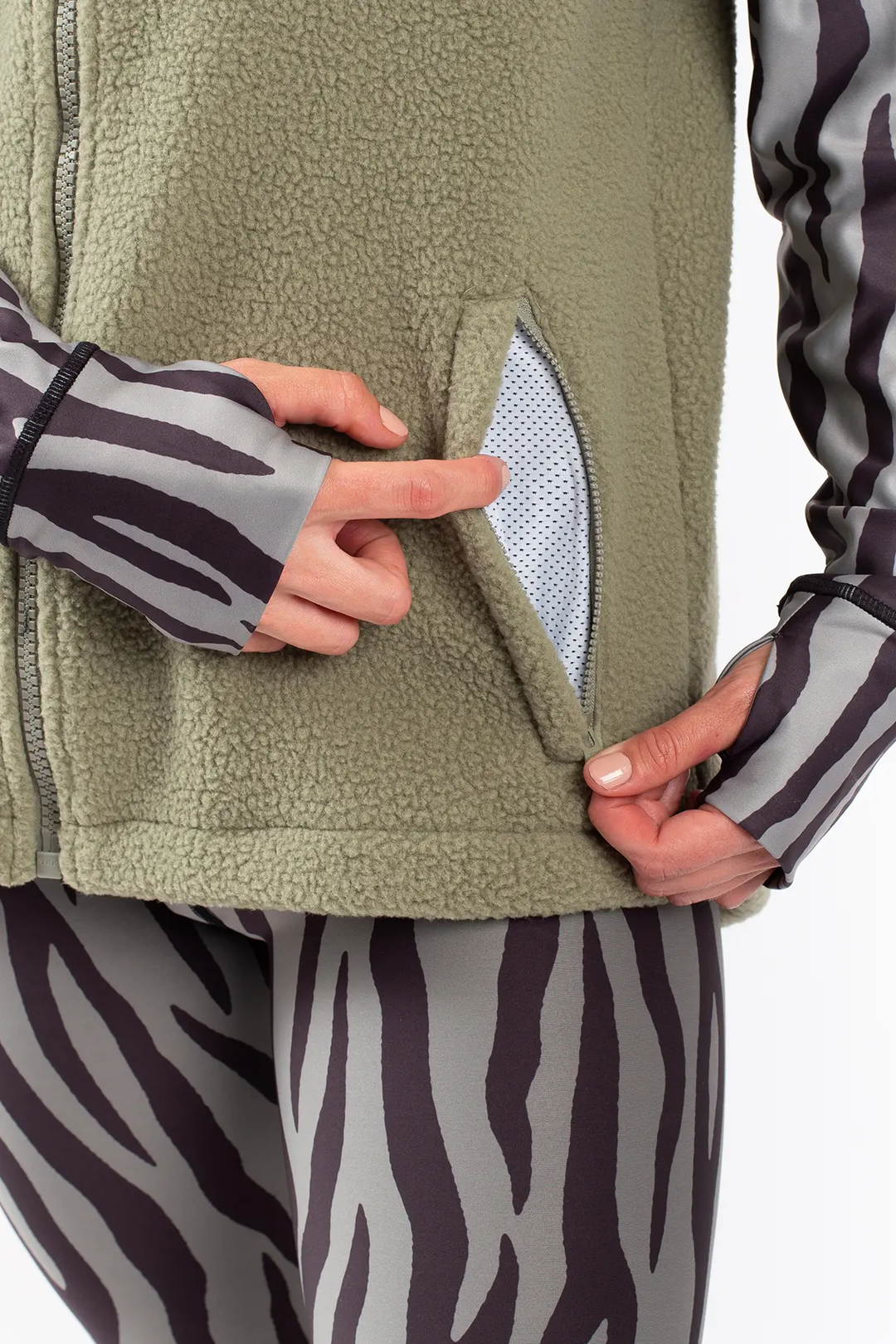 LUMBERJACKIE SHERPA VEST