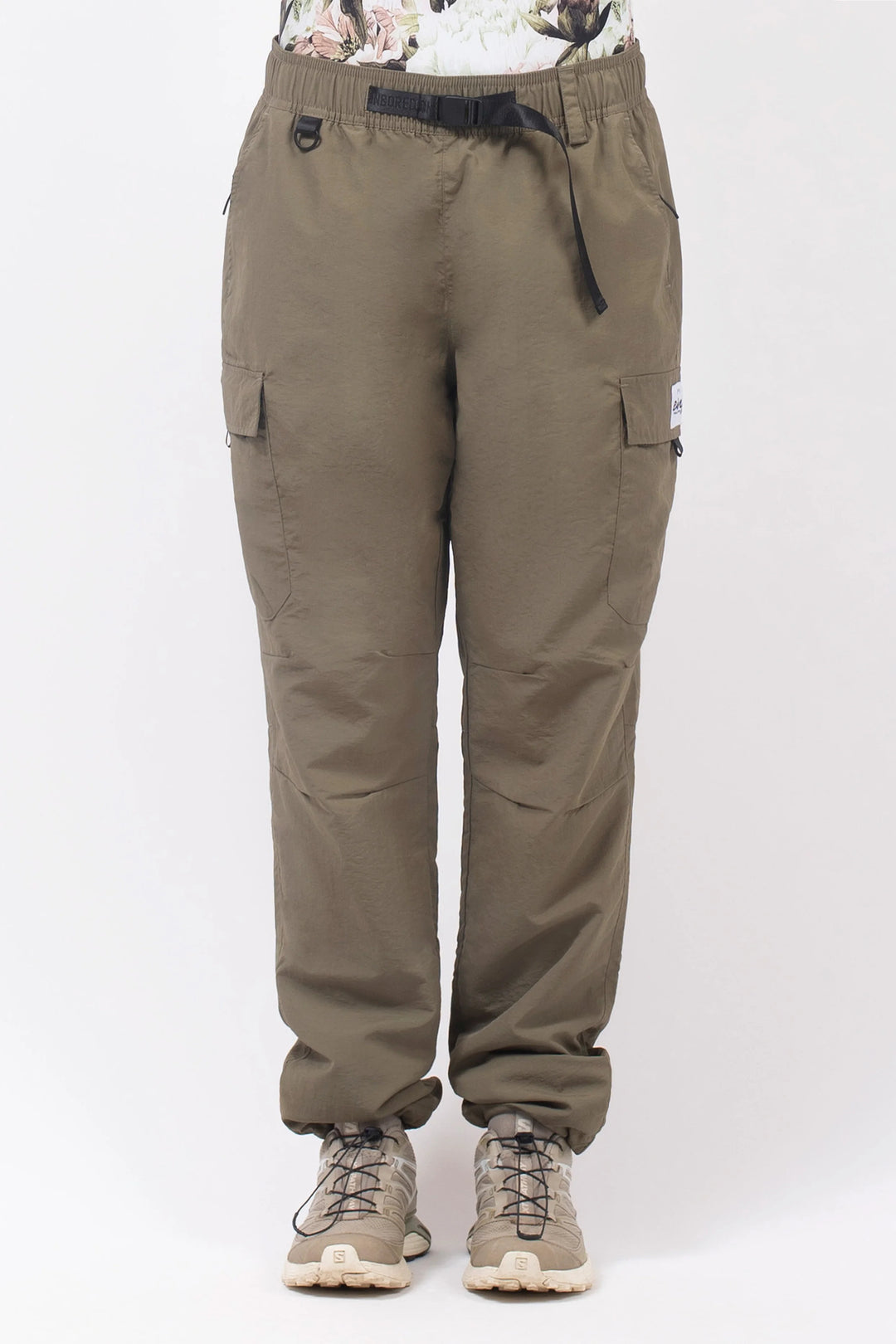 FITTED OUTDOOR PANTS