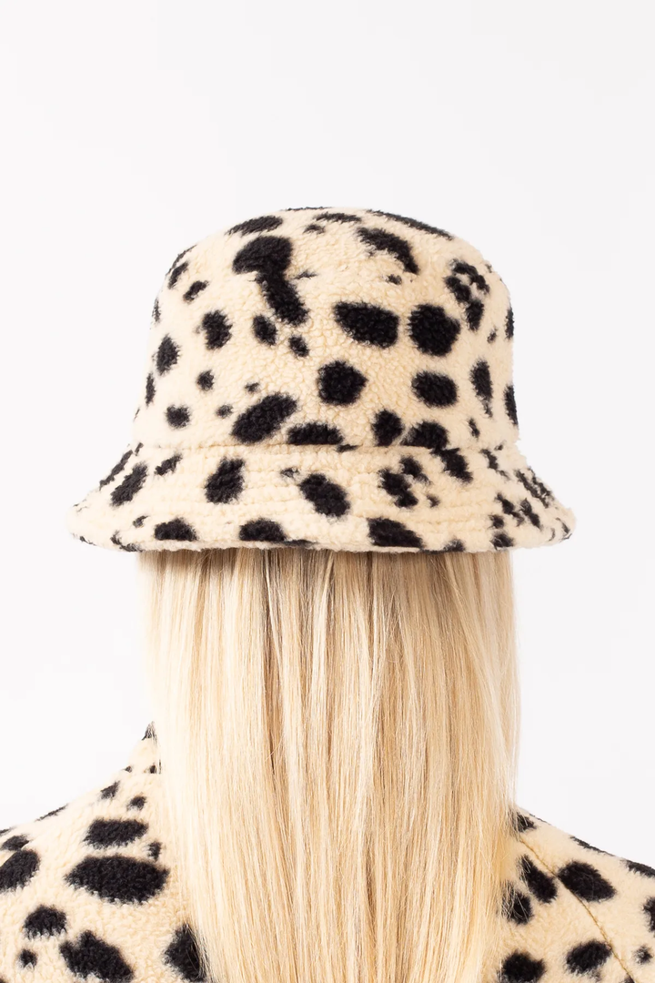 FULL MOON SHERPA HAT