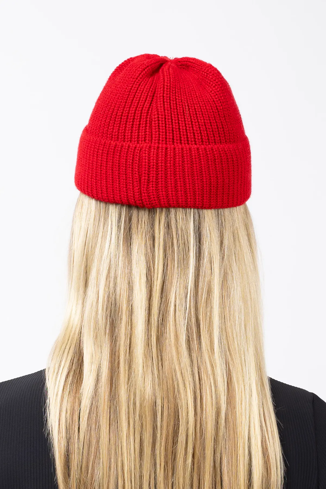 SHORTY KNIT BEANIE