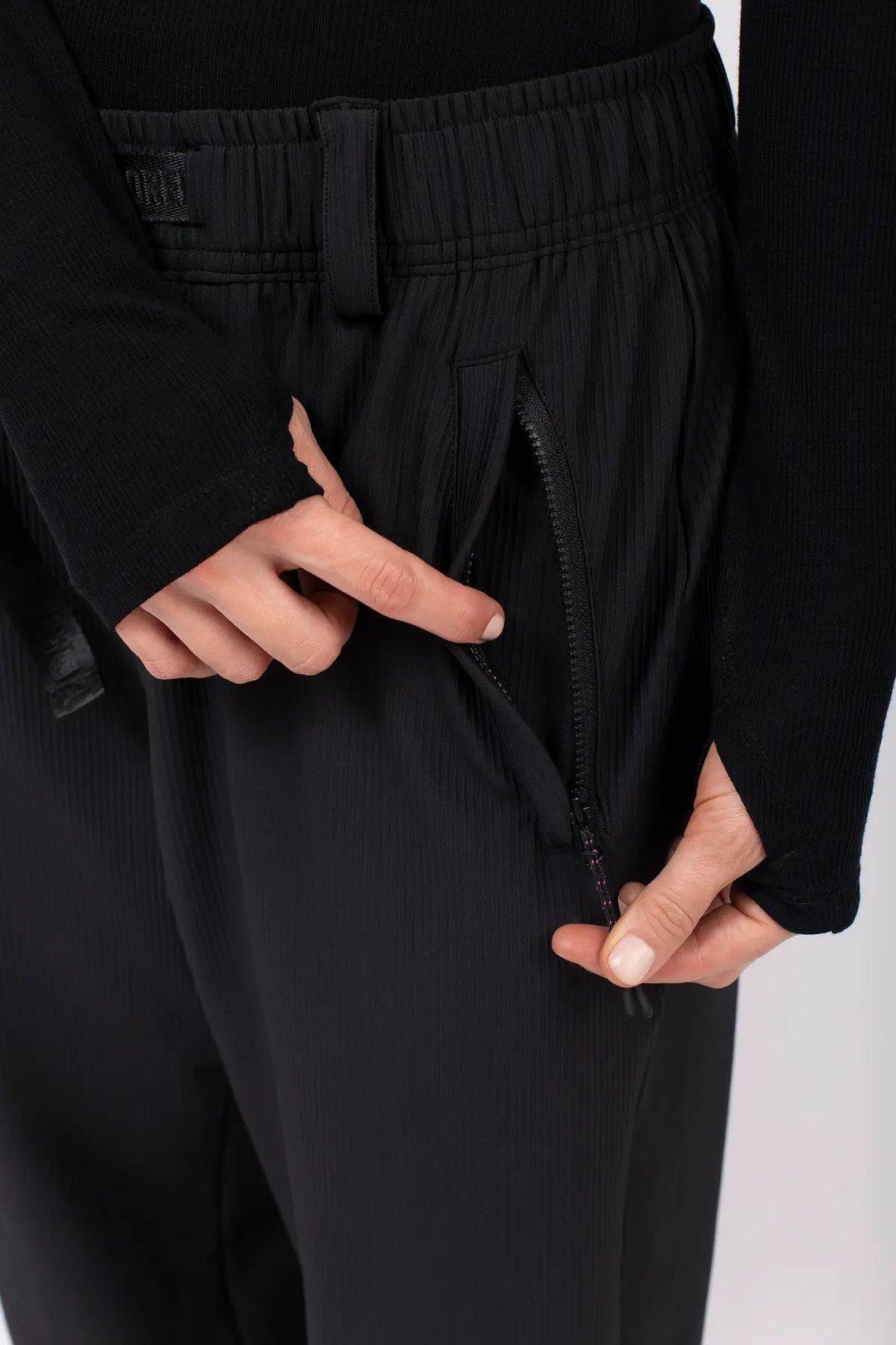 VERSA TRAVEL RIB PANTS
